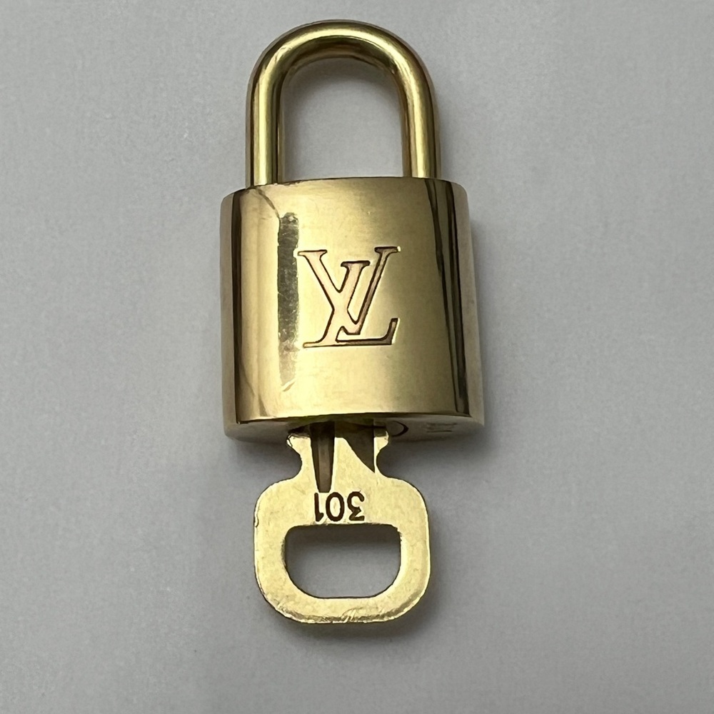 #301 Authentic Louis Vuitton Lock and Key